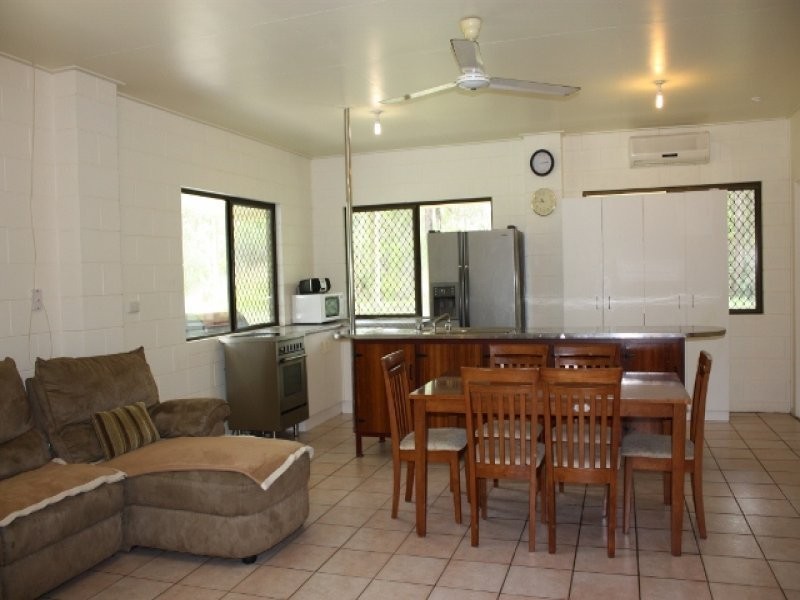 353 BLUEWATER DRIVE, Bluewater QLD 4818