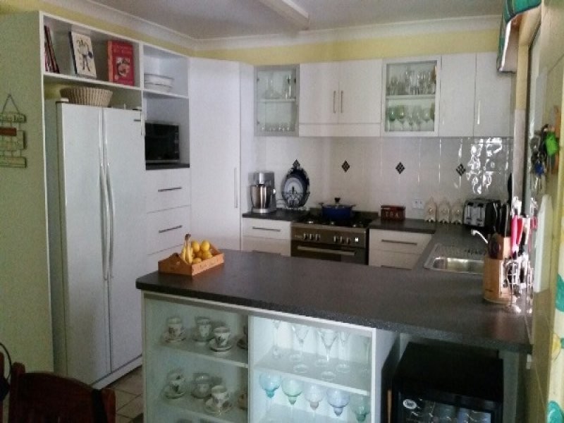 32 Esplanade, Toolakea QLD 4818