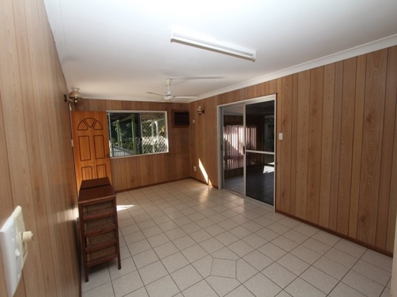 5 Jose Maria Court, Balgal Beach QLD 4816