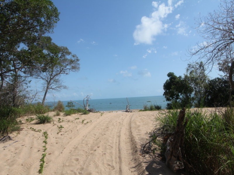 249 Hencamp Creek Road, Rollingstone QLD 4816