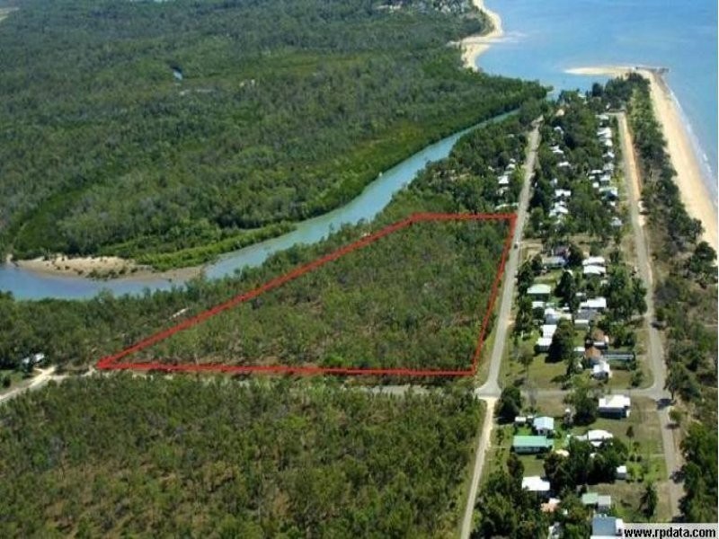25 Marlin Street, Balgal Beach QLD 4816