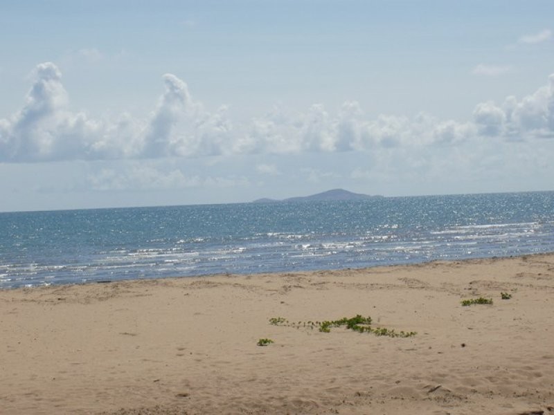 270 Ocean Parade, Balgal Beach QLD 4816