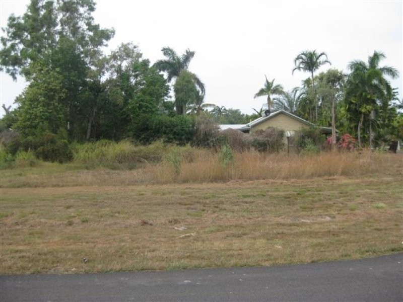 1 Justin Street, Balgal Beach QLD 4816