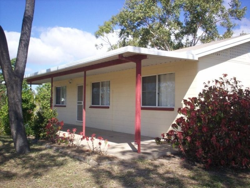 2 Carmen Close, Yabulu QLD 4818