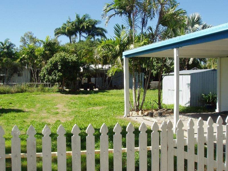 4 Borton Street, Balgal Beach QLD 4816