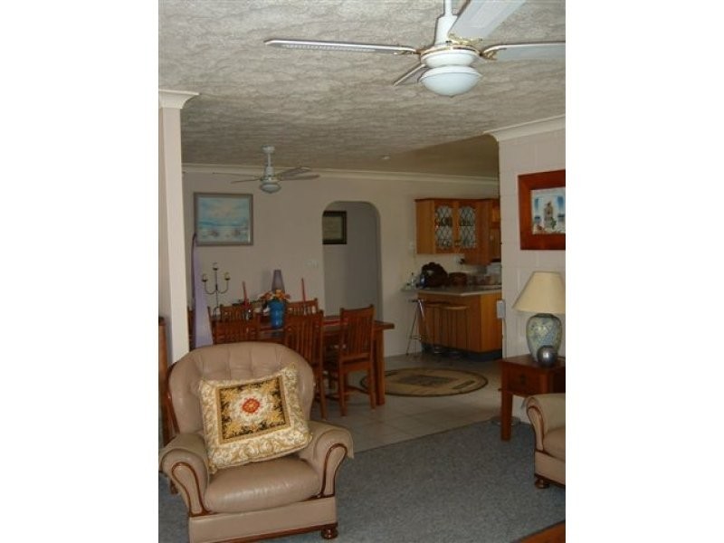 21 Howitson Drive, Balgal Beach QLD 4816