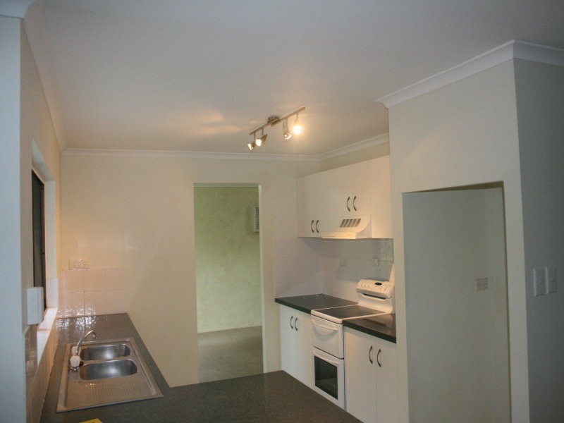 1 Armidale Avenue, Balgal Beach QLD 4816