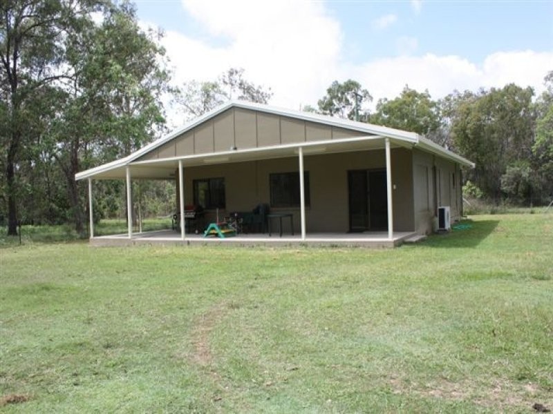 353 Bluewater Drive, Bluewater QLD 4818