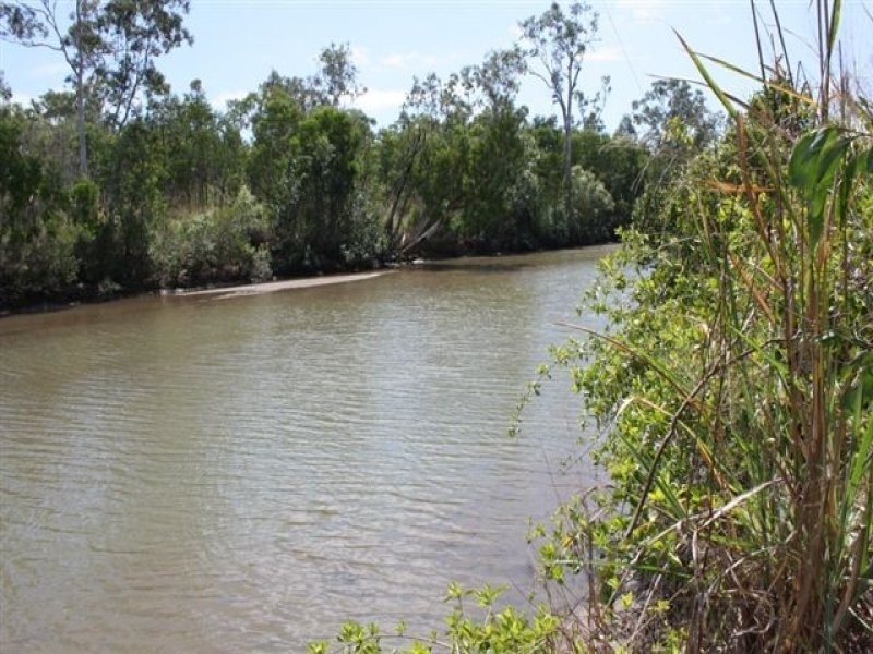 353 Bluewater Drive, Bluewater QLD 4818