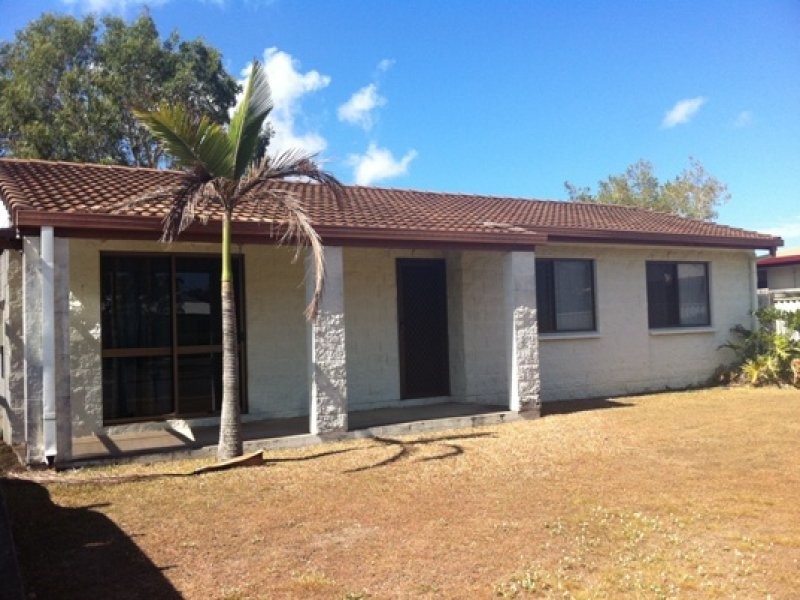 29 Canterbury Road, Kirwan QLD 4817