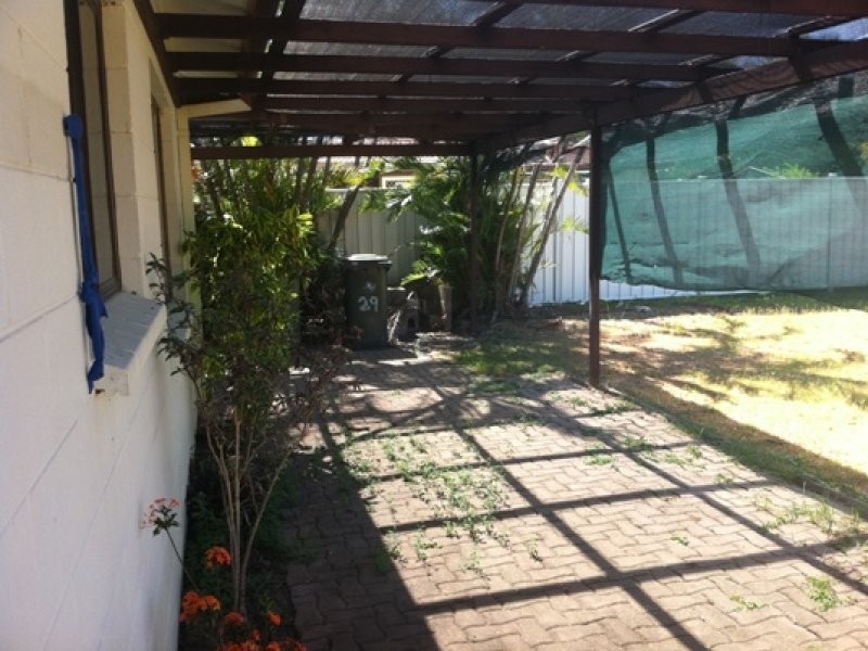 29 Canterbury Road, Kirwan QLD 4817