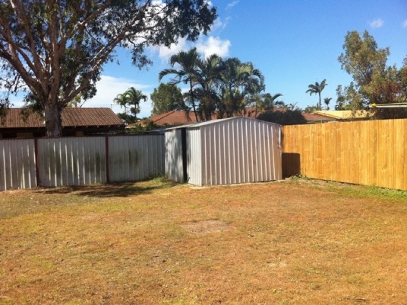 29 Canterbury Road, Kirwan QLD 4817