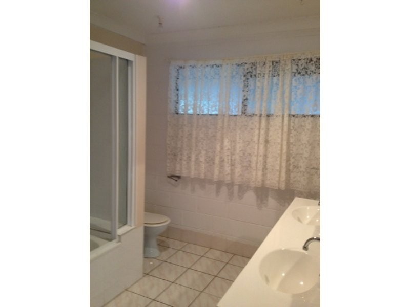 11 Lorne Court, Bluewater QLD 4818