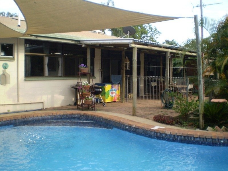 10 Atoll Street, Saunders Beach QLD 4818