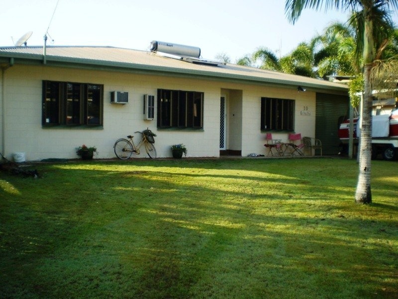 10 Atoll Street, Saunders Beach QLD 4818