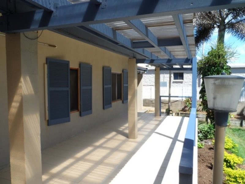 95 Cay Street, Saunders Beach QLD 4818