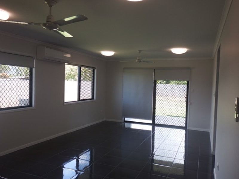 12 Coral Court, Balgal Beach QLD 4816