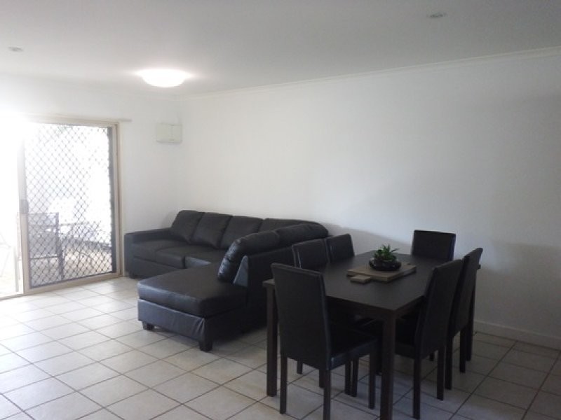 2/12 Bristol Street, Gulliver QLD 4812