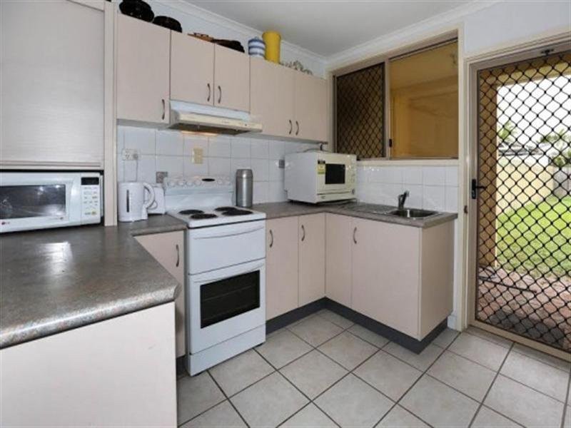2/12 Bristol Street, Gulliver QLD 4812