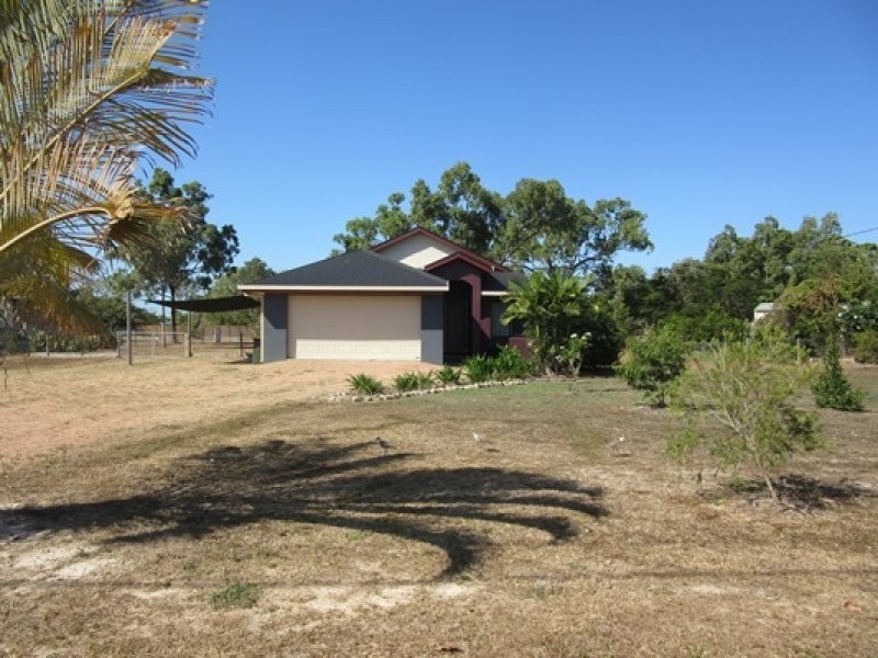 18 Blue Mountain Drive, Bluewater QLD 4818