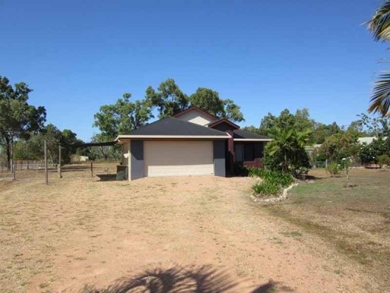 18 Blue Mountain Drive, Bluewater QLD 4818
