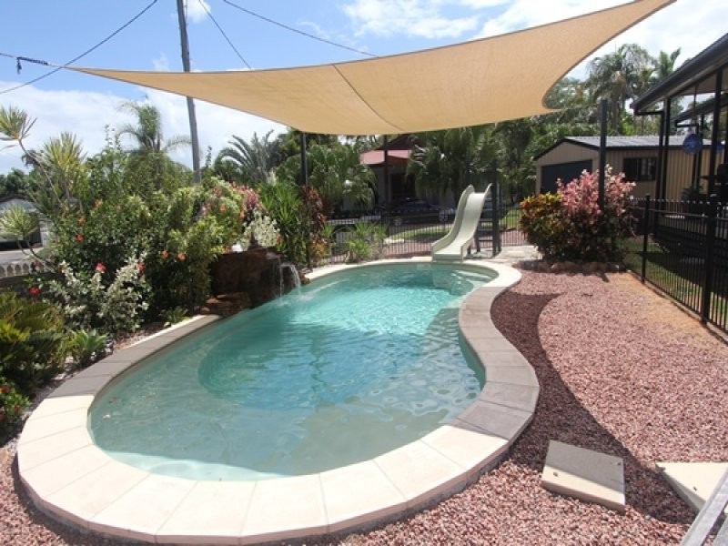 4 Jose Maria Court, Balgal Beach QLD 4816