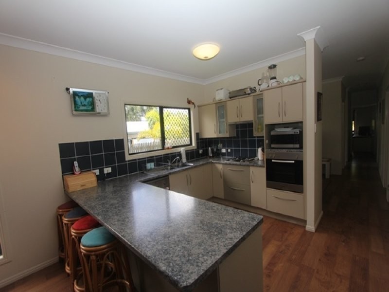 4 Jose Maria Court, Balgal Beach QLD 4816