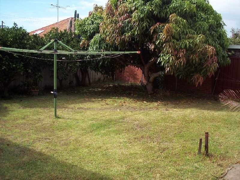 18 Traynor Avenue, Kogarah NSW 2217