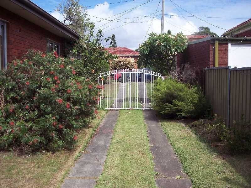 18 Traynor Avenue, Kogarah NSW 2217