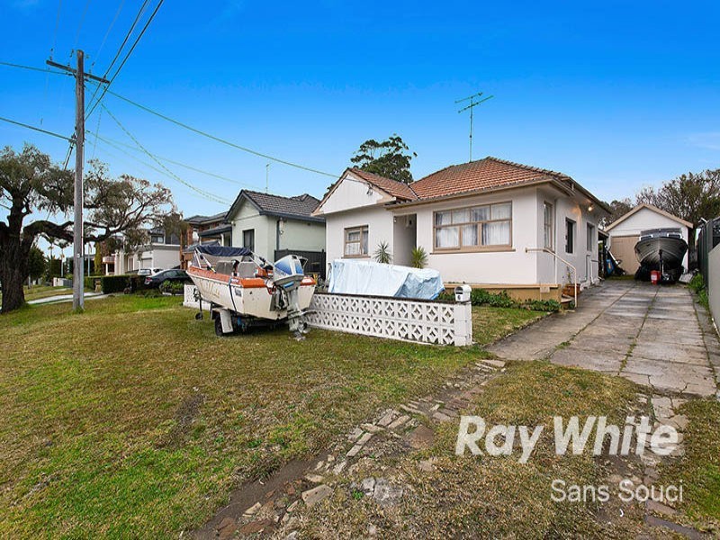 6 Whitfield Pde, Hurstville Grove NSW 2220