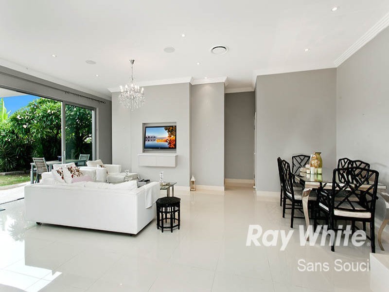 27 Scarborough Street, Monterey NSW 2217