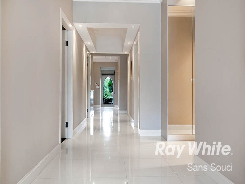 27 Scarborough Street, Monterey NSW 2217