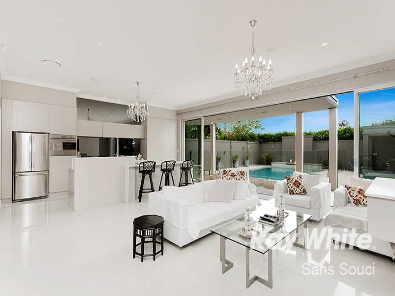 27 Scarborough Street, Monterey NSW 2217