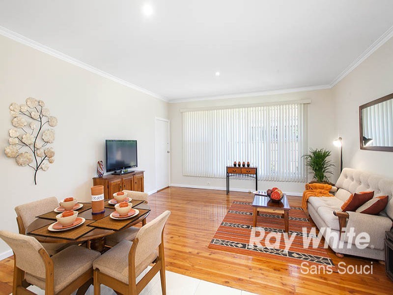 2/39 Solander Street, Monterey NSW 2217
