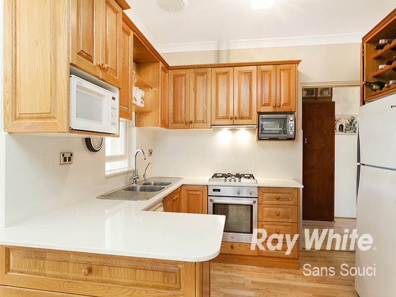 2 Barton Street, Kogarah NSW 2217