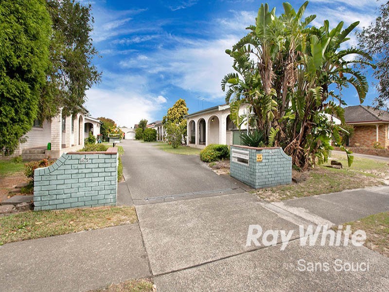 2/43 Solander Street, Monterey NSW 2217