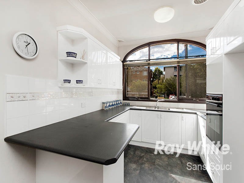 2/43 Solander Street, Monterey NSW 2217