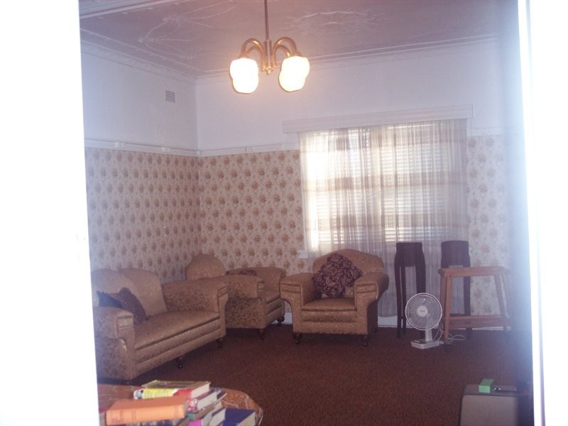 38 Ercildoune Ave, Beverley Park NSW 2217