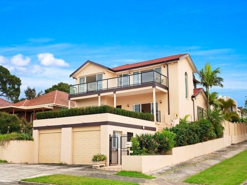 17 Carlton Crescent, Kogarah Bay NSW 2217