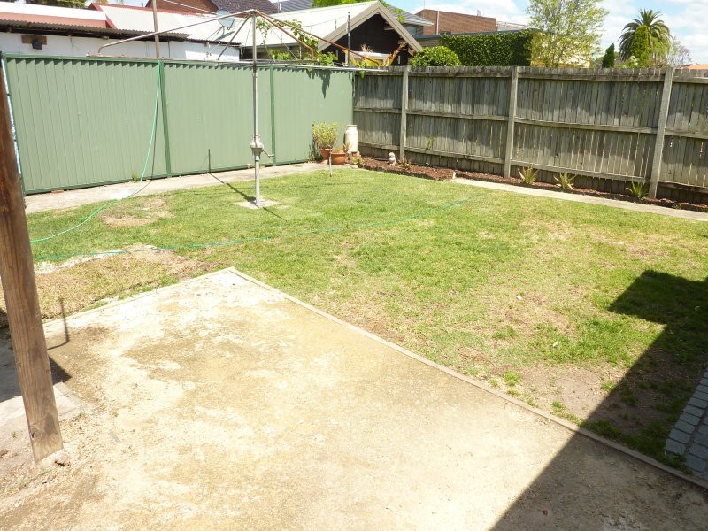 37 Barton Street, Kogarah NSW 2217