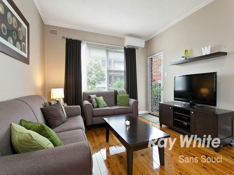 2/35  Banks Street, Monterey NSW 2217