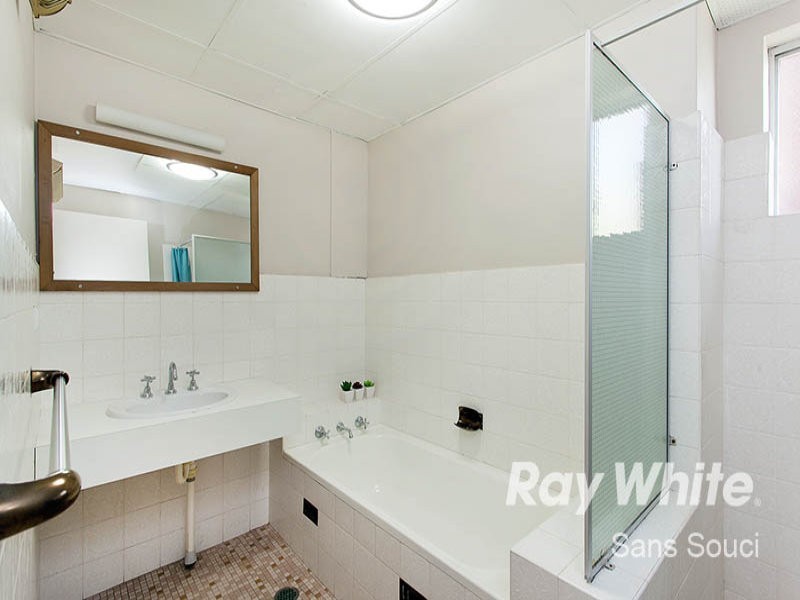 3/99 Evelyn Street, Sylvania NSW 2224