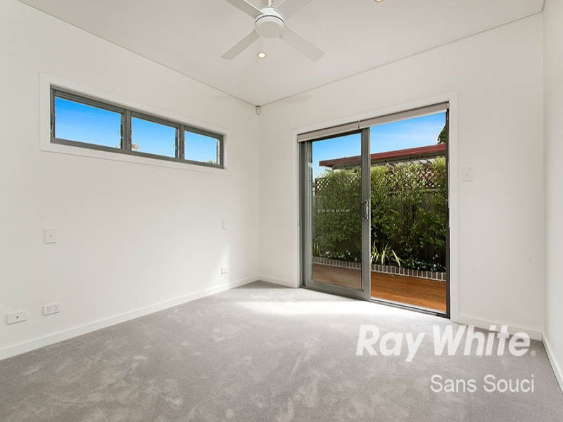 33A Moorefield Estate, Kogarah NSW 2217