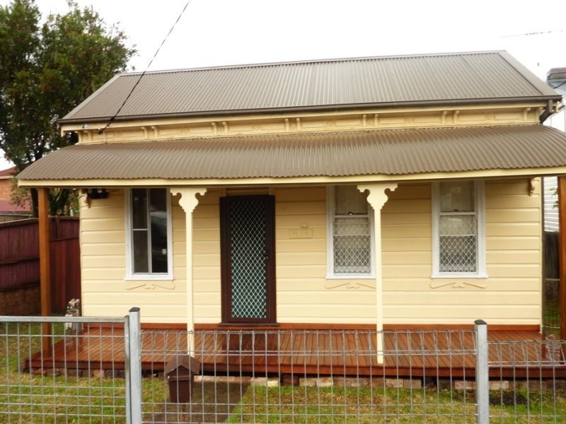 32 Rocky Point Road, Kogarah NSW 2217