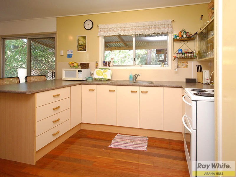 5 Caesar Road, Ferny Hills QLD 4055