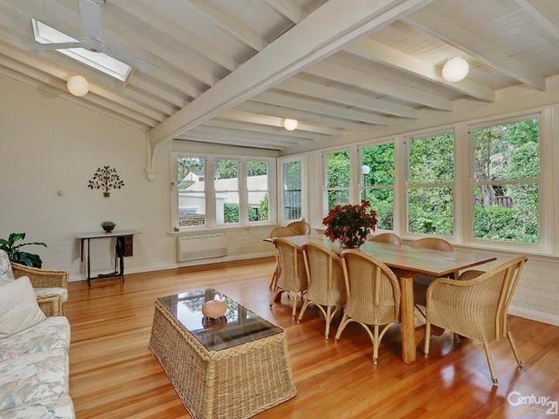 4 Burns Road, Wahroonga NSW 2076