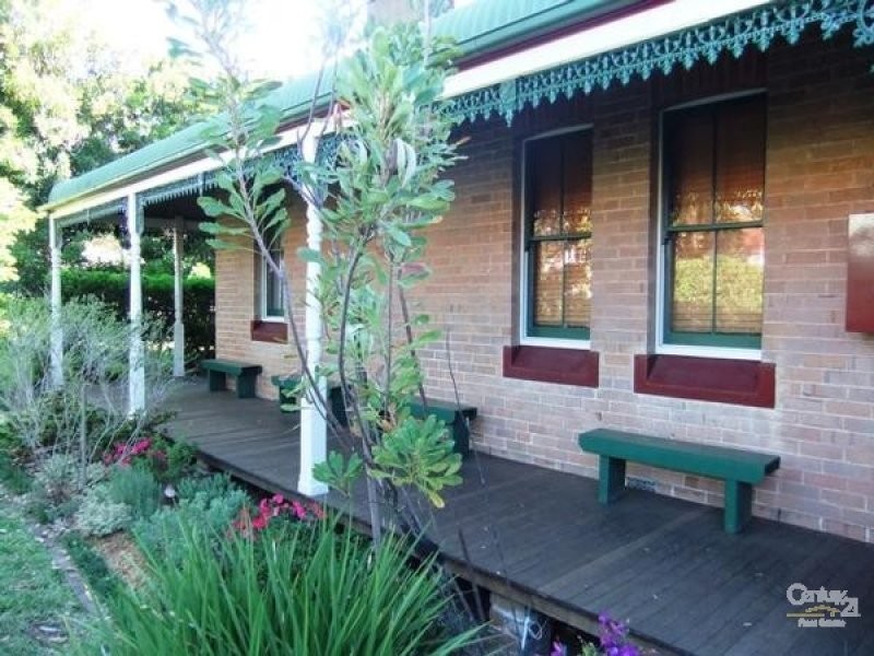 59 Edgeworth David Ave, Waitara NSW 2077