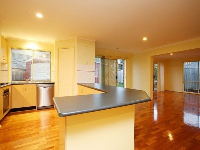 12 Chelsea Crescent, Berwick VIC 3806