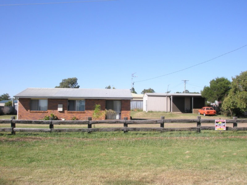 15 BOWDEN, Pittsworth QLD 4356