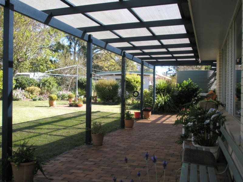 24 Bailey, Pittsworth QLD 4356